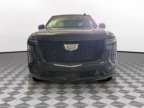 Used 2026 Cadillac Escalade Platinum Sport w/ LPO, ONYX Package image 2