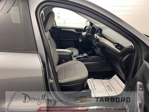 Used 2022 Ford Escape SE w/ Convenience Package FWD image 40