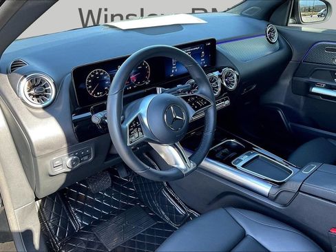Used 2024 Mercedes-Benz GLA 250 4MATIC image 17