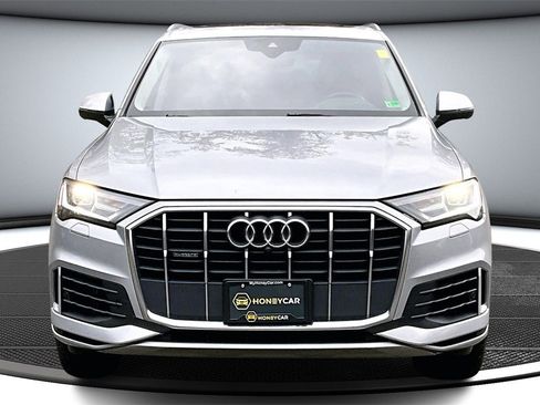Used 2020 Audi Q7 3.0T Premium Plus image 2
