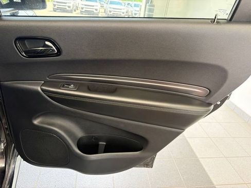 Used 2022 Dodge Durango GT AWD/4WD image 11