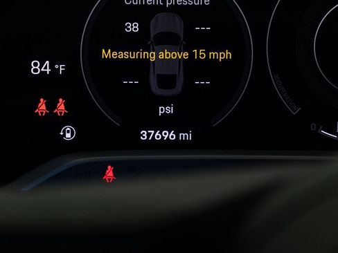 Used 2020 Porsche Taycan Turbo S image 35