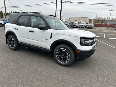 New 2026 Ford Bronco Sport Outer Banks w/ Outer Banks Tech Package+ image 9