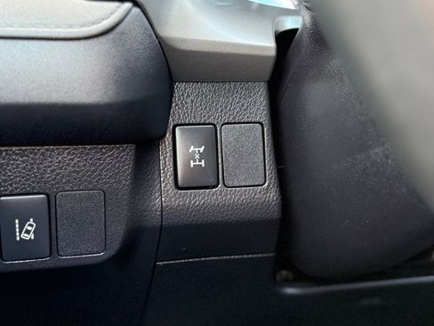 Used 2018 Toyota RAV4 LE w/ All Weather Liner Package image 15