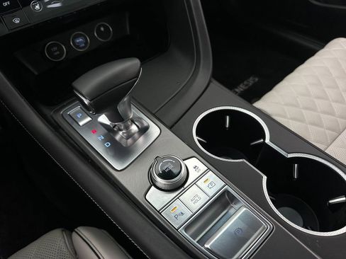 Used 2025 Genesis G70 3.3T Advanced w/ Sport Prestige Package image 22