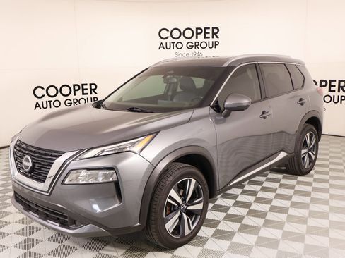 Used 2023 Nissan Rogue SL FWD image 10