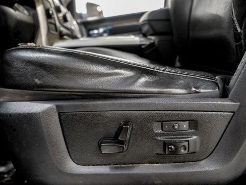 Used 2013 RAM 2500 Laramie w/ Convenience Group image 32