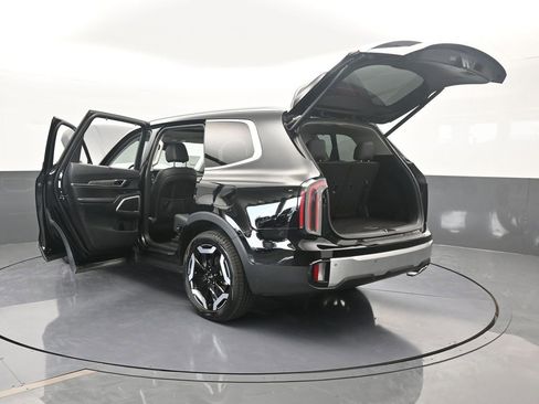 Used 2024 Kia Telluride EX image 79