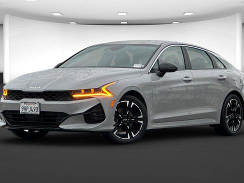 Used 2024 Kia K5 GT-Line w/ GT-Line Premium Package image 2