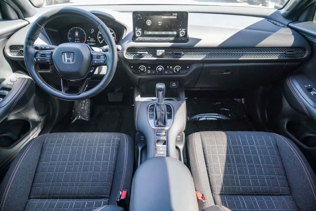 Used 2024 Honda HR-V Sport image 10