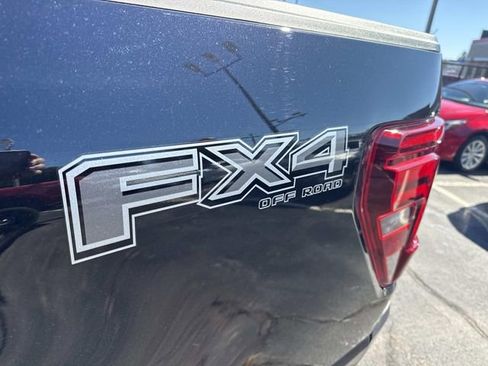 Used 2024 Ford F150 Platinum w/ FX4 Off-Road Package image 15