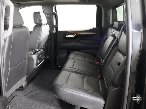 Used 2023 GMC Sierra 1500 Denali w/ Denali Reserve Package AWD/4WD image 43