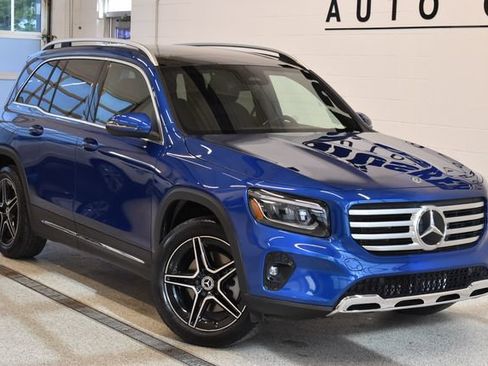 New 2026 Mercedes-Benz GLB 250 4MATIC image 1