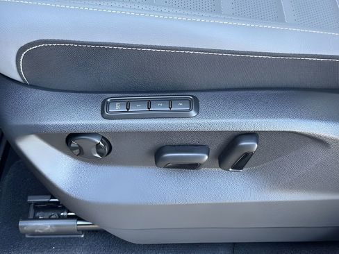 New 2026 Volkswagen Atlas Cross Sport SEL R-Line image 12