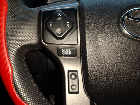 Used 2021 Toyota Tacoma TRD Pro AWD/4WD image 27
