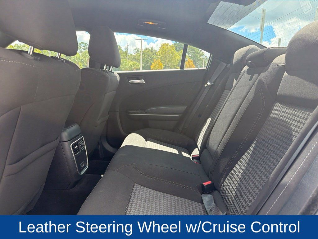 Used 2023 Dodge Charger SXT RWD image 15
