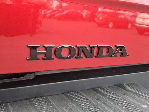 Used 2024 Honda Ridgeline Black Edition image 34