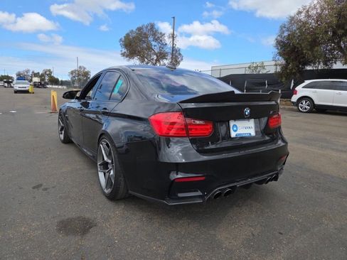 Used 2015 BMW M3 RWD image 2