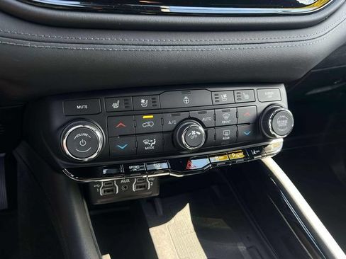 Used 2022 Dodge Durango Citadel AWD/4WD image 15