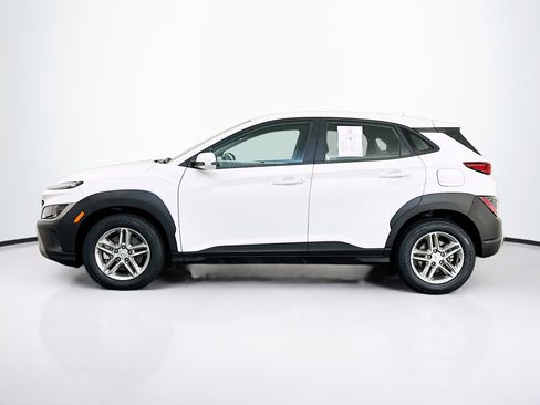 Used 2023 Hyundai Kona SE w/ Cargo Package image 4