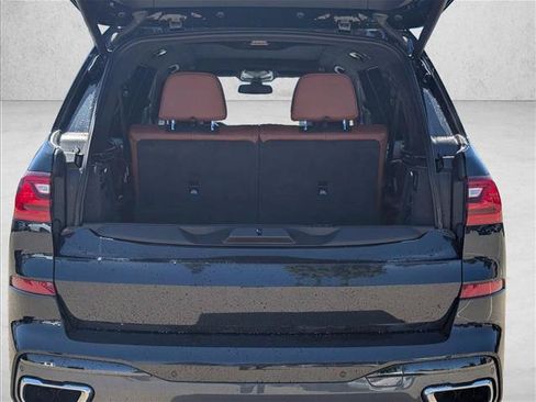 Used 2019 BMW X7 xDrive50i w/ M Sport Package AWD/4WD image 7