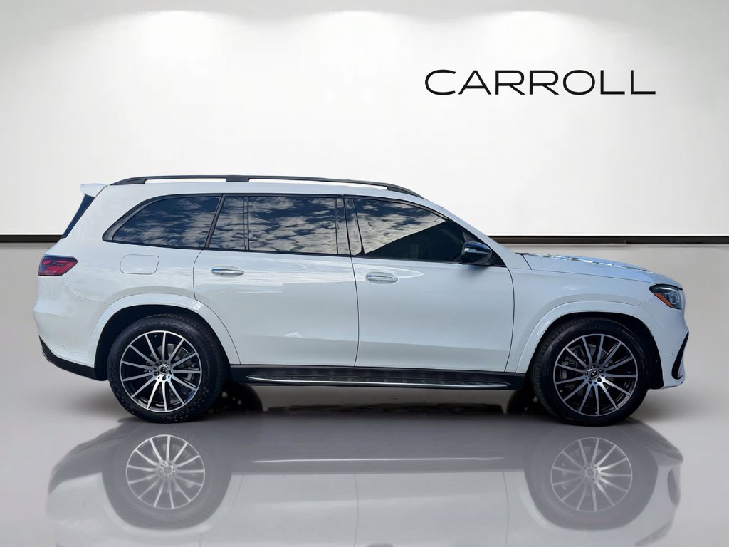 Used 2025 Mercedes-Benz GLS 580 4MATIC image 2