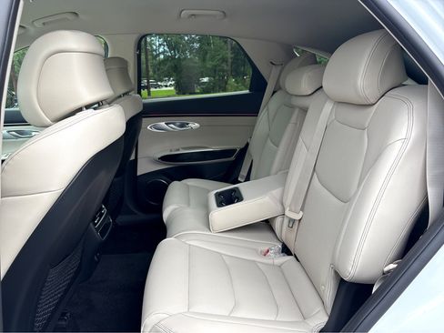 New 2026 Genesis GV70 2.5T image 28