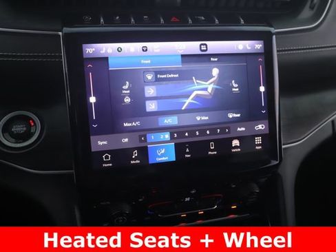 Used 2023 Jeep Grand Cherokee L Limited w/ MOPAR Finishing Package AWD/4WD image 4