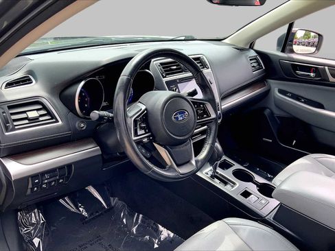 Used 2018 Subaru Legacy 2.5i Limited AWD/4WD image 18