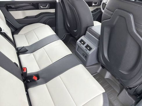 New 2025 INEOS Grenadier AWD/4WD image 14