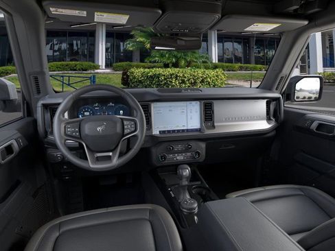 New 2026 Ford Bronco Outer Banks AWD/4WD image 9
