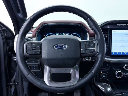 Used 2021 Ford F150 Lariat image 34