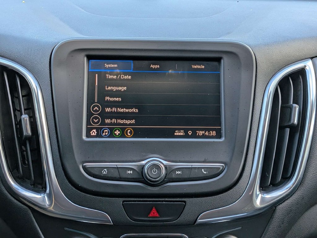 Used 2021 Chevrolet Equinox LT FWD image 19