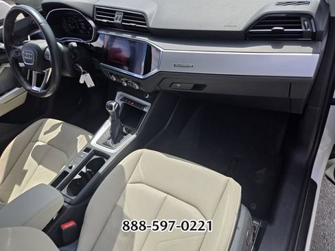 Used 2021 Audi Q3 2.0T Premium AWD/4WD image 18