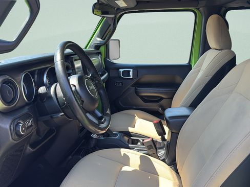 Used 2018 Jeep Wrangler Unlimited Sport S AWD/4WD image 11