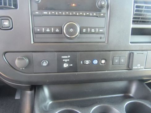 Certified 2023 Chevrolet Express 3500 LT w/ LT Preferred Equipment Group RWD image 13