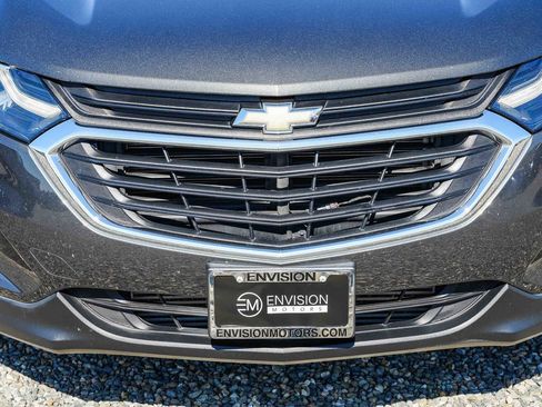 Used 2019 Chevrolet Equinox LT w/ Sun & Navigation Package AWD/4WD image 7