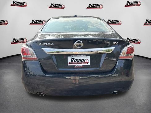 Used 2015 Nissan Altima 2.5 SV w/ Convenience Package FWD image 6