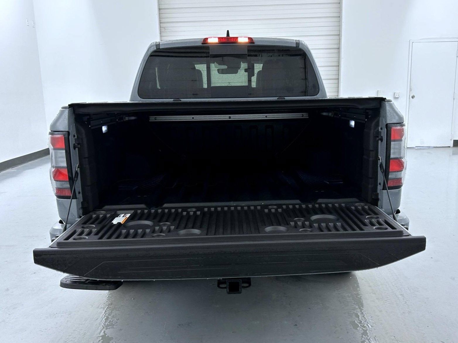 Used 2024 Nissan Frontier PRO-4X w/ Pro Premium Package AWD/4WD image 22