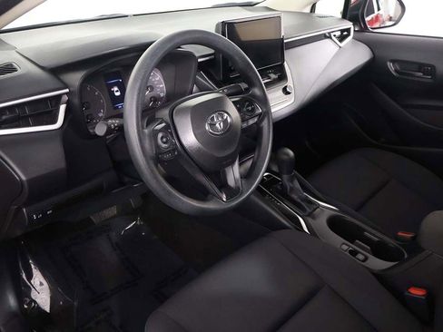 Used 2025 Toyota Corolla LE FWD image 23