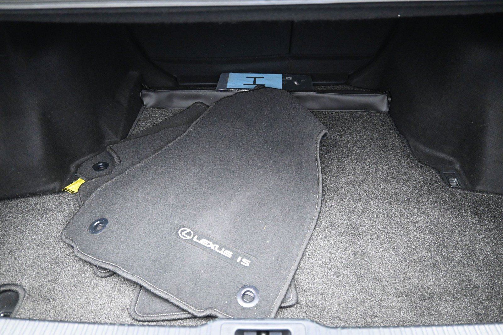 Used 2024 Lexus IS 300 w/ Comfort Package RWD image 18