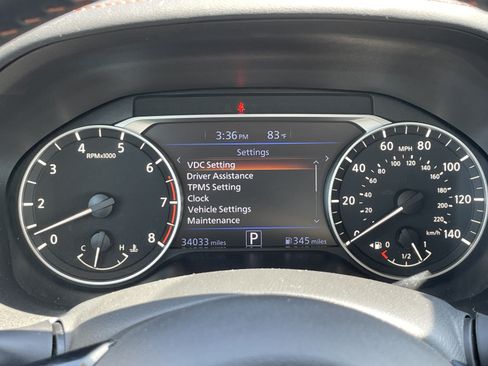 Used 2025 Nissan Altima 2.5 SR FWD image 15