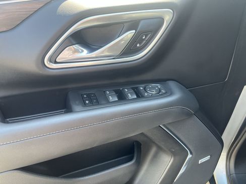 Used 2023 Chevrolet Tahoe LT w/ Luxury Package image 22