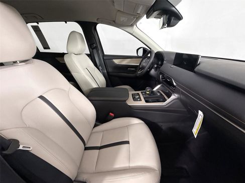 New 2026 MAZDA CX-70 SC AWD/4WD image 41