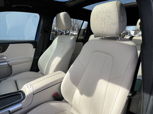 Certified 2024 Mercedes-Benz GLB 250 4MATIC image 16