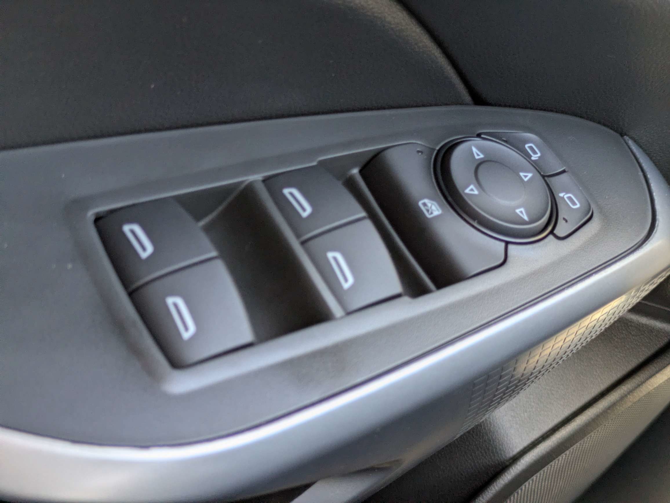 New 2026 Chevrolet Trax LS FWD image 13