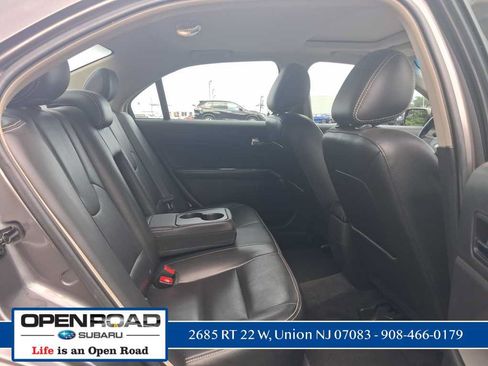 Used 2012 Ford Fusion SEL FWD image 18