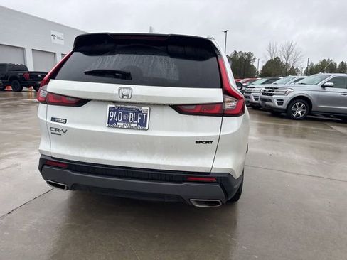 Used 2023 Honda CR-V Sport image 11