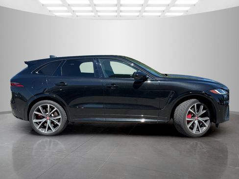 Used 2023 Jaguar F-PACE SVR AWD/4WD image 4