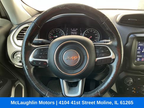Used 2020 Jeep Renegade Latitude w/ Cold Weather Group AWD/4WD image 3
